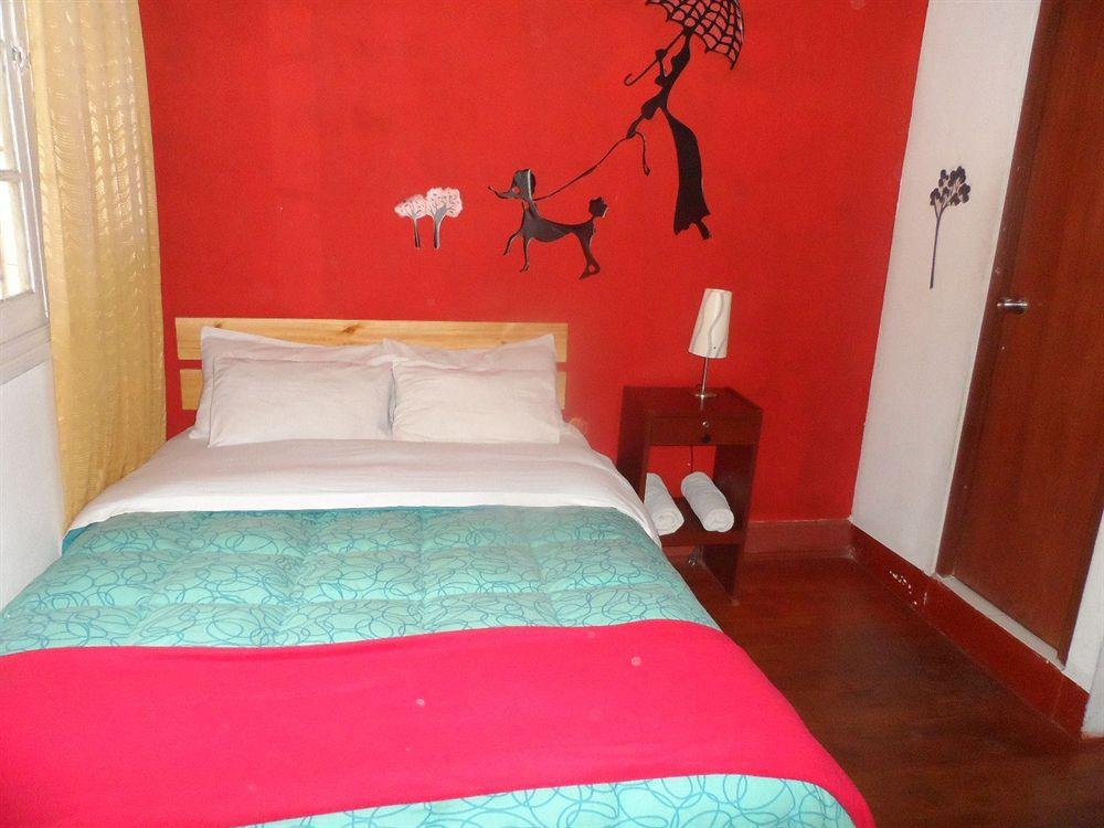Pirwa Hostel Lima Zewnętrze zdjęcie