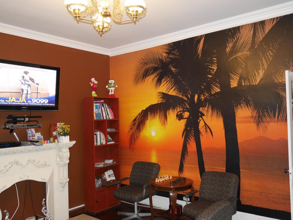 Pirwa Hostel Lima Zewnętrze zdjęcie