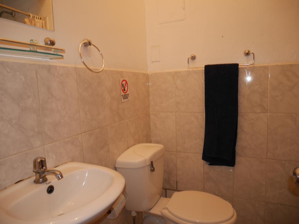 Pirwa Hostel Lima Zewnętrze zdjęcie